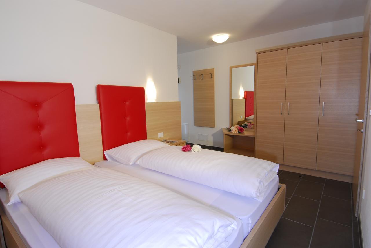 Der Blaue Reiter Aparthotel Schenna Luaran gambar